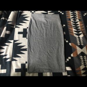 🌞Free with purchase🌞 Gray pencil skirt